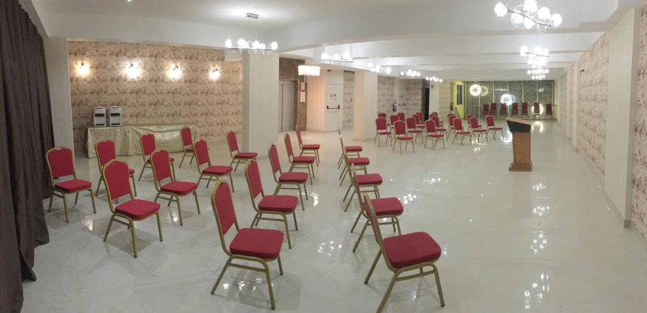 Design & Club Hotel 3*