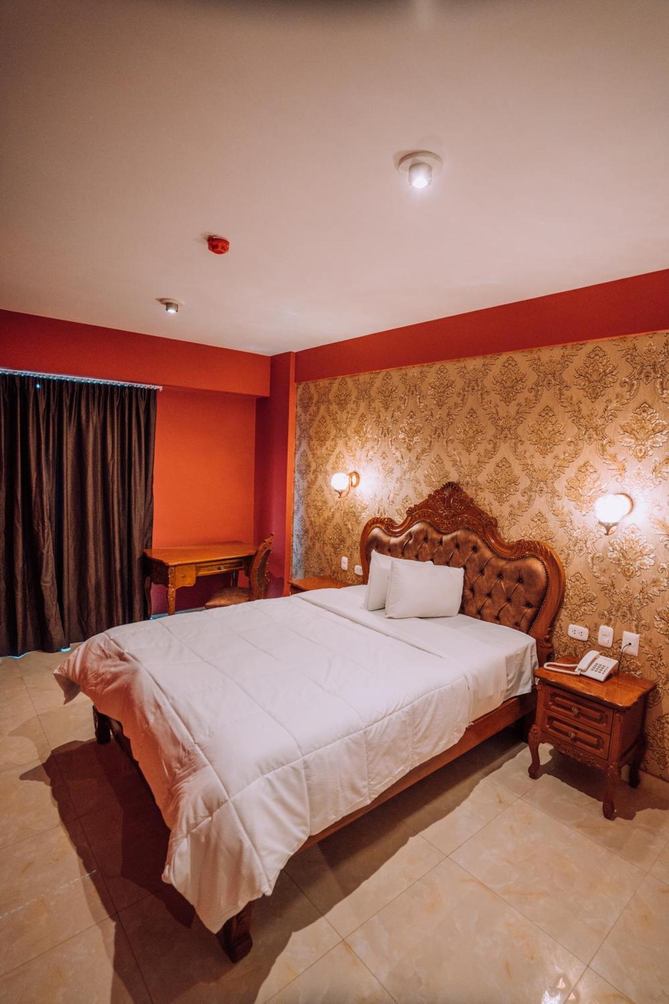 Design & Club Hotel 3*