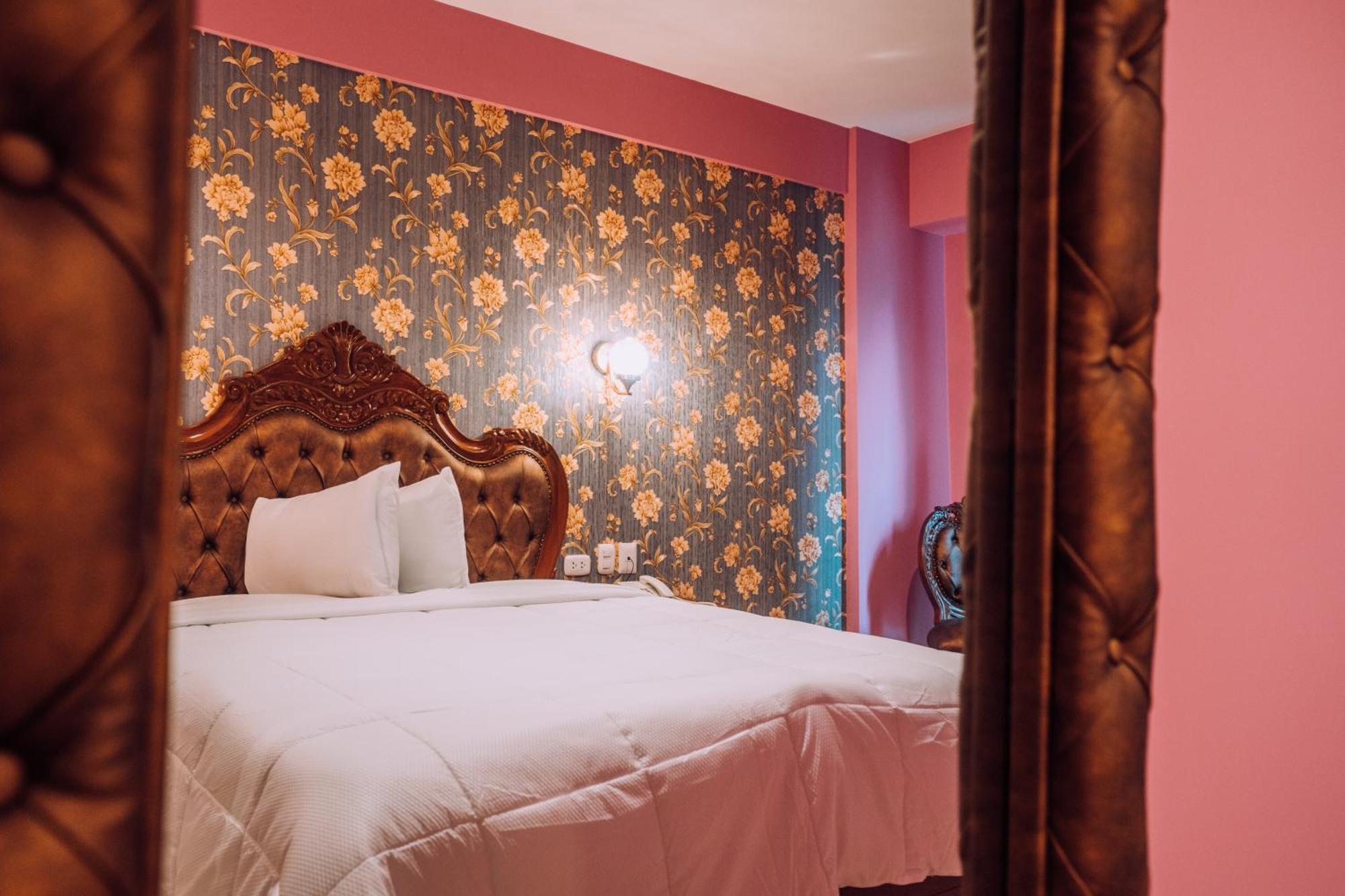 Hotel Design & Club 3*